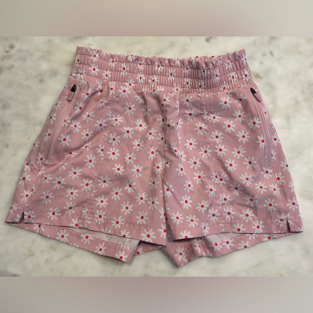Old Navy Stretchtech Pink Floral Girls Shorts - Size M